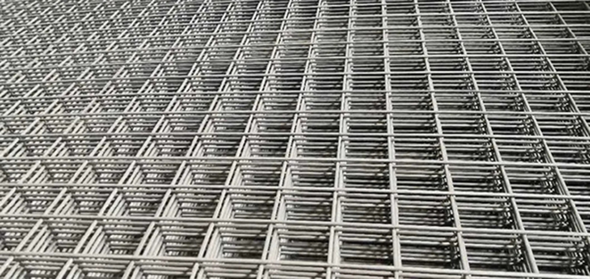 Galvanized-Stainless-Steel-Welded-Wire-Mesh-Panel-Reinforcement-Concret.webp (7)